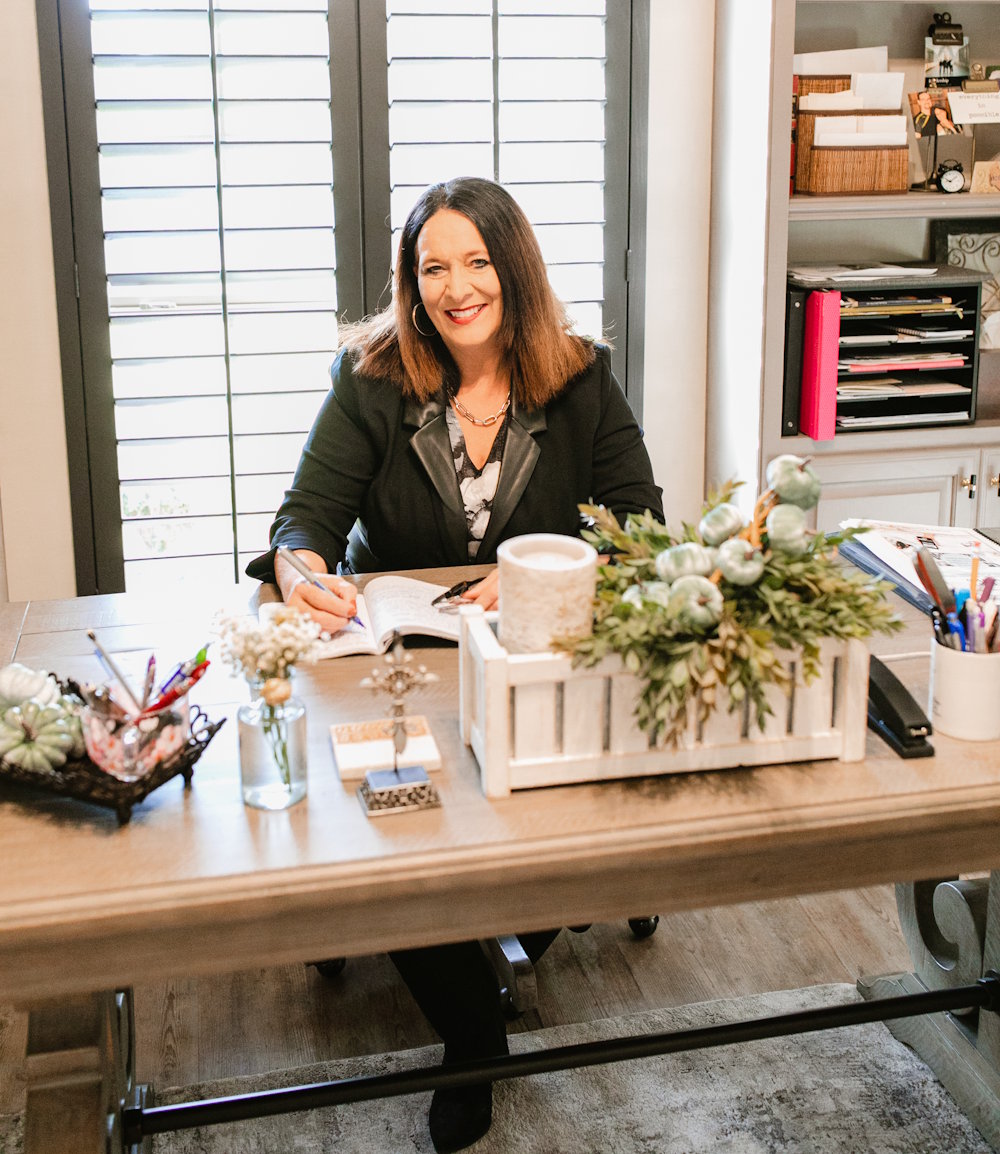 suzanneatdesksmiling
